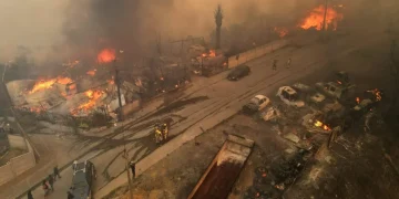 Incendios en Chile: al menos 19 muertos y más de 50.000 evacuados