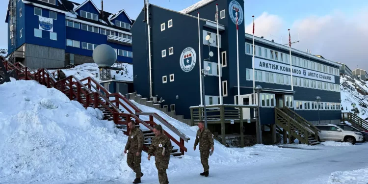 Sin hielo, llegan los barcos: la destrucción del Ártico por el cambio climático da más importancia al control de Groenlandia