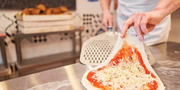 12 de enero: El país celebra el Día del Trabajador Pizzero y Pastelero