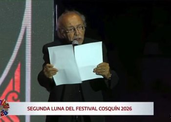 Dura crítica en el Festival de Cosquín a Milei: «Del político que se cree un león y es apenas una rata gritando desaforado»