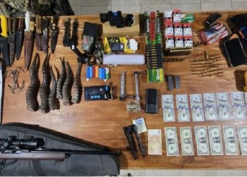 Golpe al furtivismo en Huanguelén: tres detenidos con un arsenal y divisas