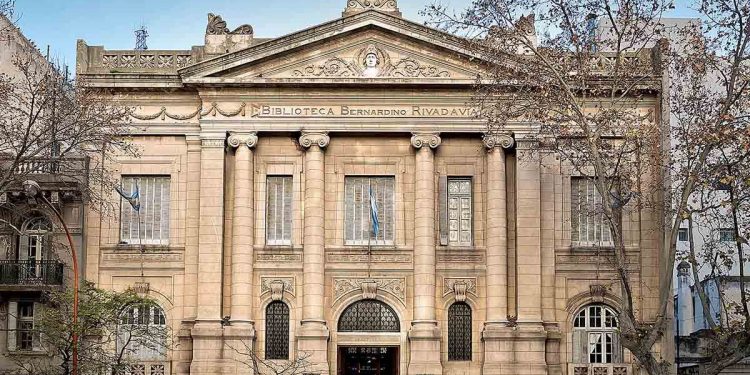 Asueto gremial en la Biblioteca Bernardino Rivadavia de Bahía Blanca