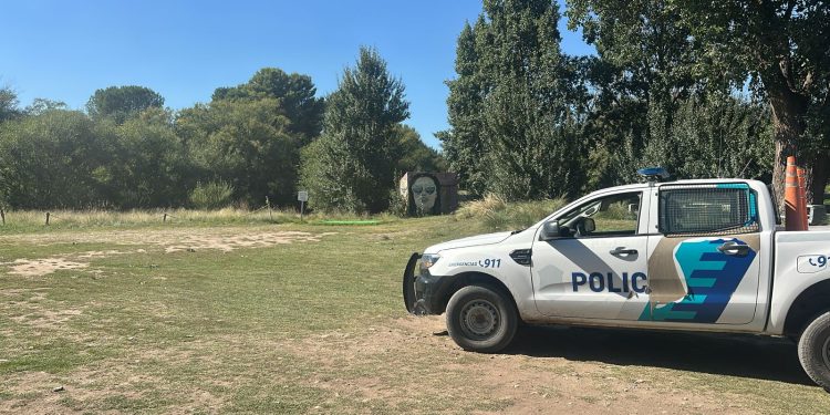 Alerta por la presencia de un puma en el Balneario La Hoya.