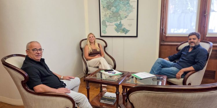 Gestión y articulación: Estefanía Bordoni se reunió con el Ministro Carlos Bianco