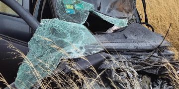 Grave colisión en Ruta 51: cuatro heridos tras choque entre un auto y un camión. Ruta cortada