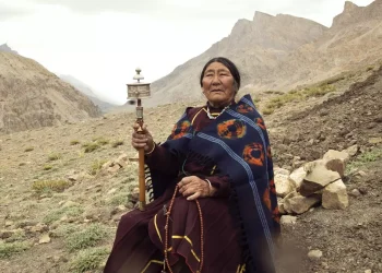 Cuando los dioses se derriten: el calentamiento global sacude los rituales y creencias en las montañas sagradas