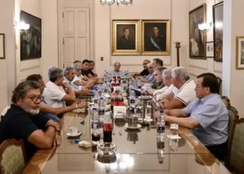 La CGT irá a la Justicia contra la reforma laboral y convocó a una marcha a Tribunales el lunes