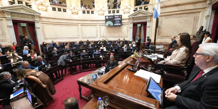 La reforma laboral obtuvo media sanción en el Senado