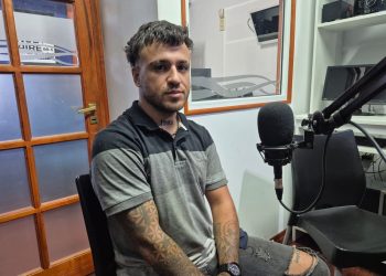 Polémica por allanamientos: Hugo Pastor desmiente el parte oficial y asegura que el operativo en su casa fue negativo