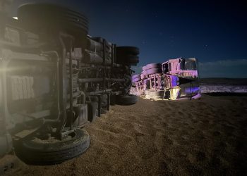 Volcó camión cerealero en Ruta 33