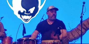 A los 55 años, murió Dani Buira el histórico baterista de Los Piojos