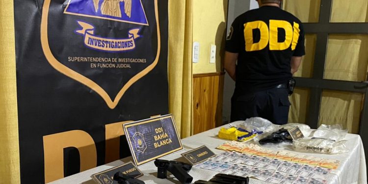 Capturan a un hombre que estaba prófugo hace 6 años: Está vinculado con robos y el comercio de droga