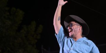 Lula Solís regresa a la comarca con su fusión de folklore y rock nacional