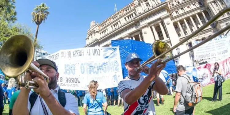 La CGT pidió en Tribunales que declaren inconstitucional la reforma laboral