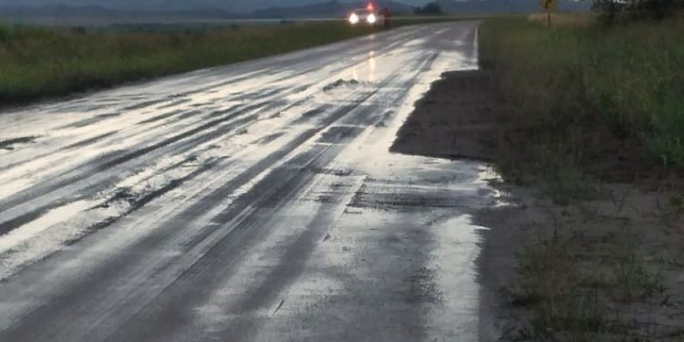 Precaución por barro en la ruta 72: Bomberos de Saldungaray advierten sobre el tramo a Fra-Pal