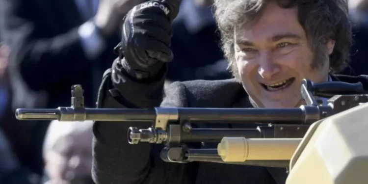 Advierten que el tiroteo en la escuela de Santa Fe se vincula con la flexibilización de armas: “No es un hecho aislado”