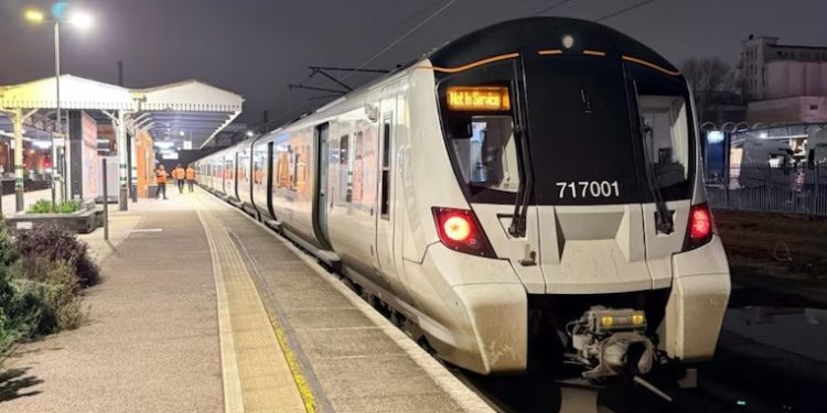 Comienza a funcionar el primer tren del mundo con sistema de navegación cuántica para sustituir al GPS