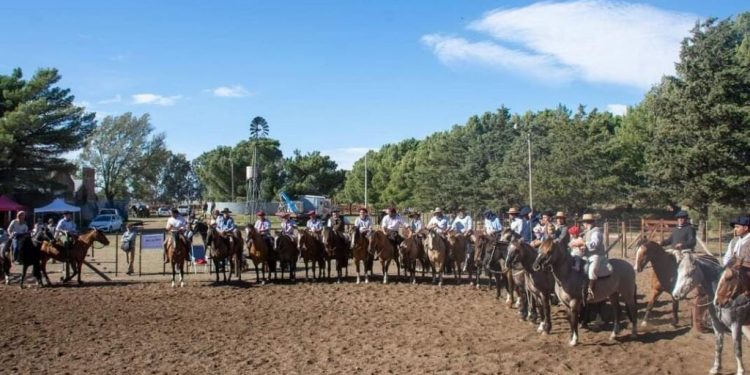 «Vamos para adelante para estos 50 años»: la Asociación Rural de Tornquist celebra su aniversario de oro con una ambiciosa agenda