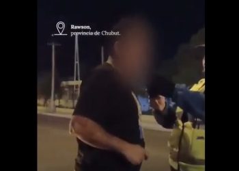 Inconsciente al volante en Chubut; Fue detenido dos veces en 14 días por alcoholemia positiva grave