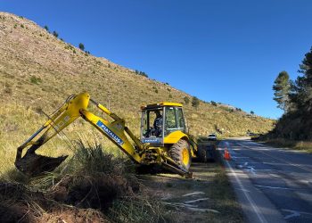 Tareas de mantenimiento en la Ruta 76: Circular con precaución por el Abra de la Ventana