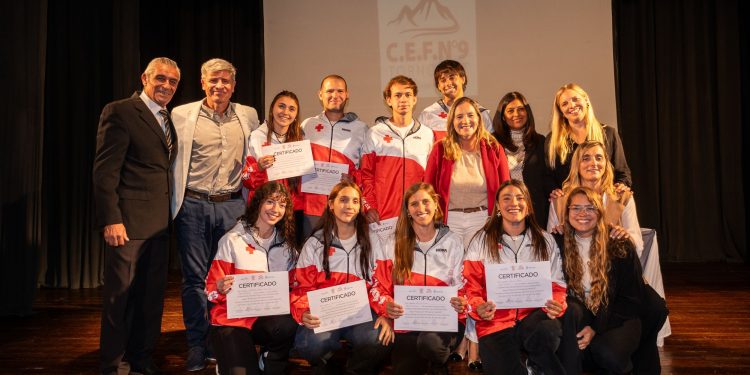 Tornquist celebró a los primeros egresados de la Escuela de Guardavidas