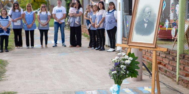 Tornquist celebró su 143° aniversario junto al Jardín N° 905, que cumplió 40 años