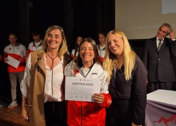 Virginia Rojas destacó el esfuerzo y la vocación por haber alcanzado el logro como guardavida