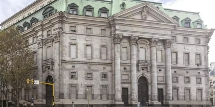 La Justicia ya investiga las denuncias por los créditos del Banco Nación a funcionarios y legisladores de Milei