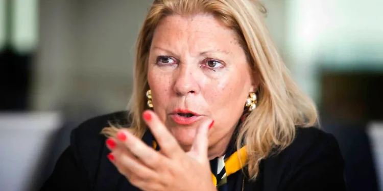Reapareció Carrió con munición pesada por el caso Adorni: aseguró que Milei “no reelige”