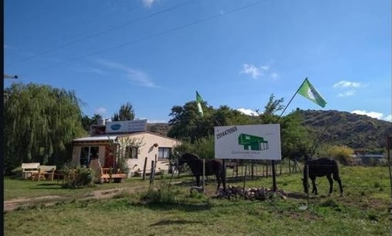 Denuncia por presunta estafa: Vecino de Villa Ventana reclama la devolución de una seña por un contenedor nunca entregado