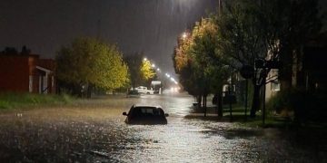 Intensas lluvias provocaron anoche en una hora anegamientos en Coronel Suárez, en algunos lugares de la ciudad cayeron más de 90 mm