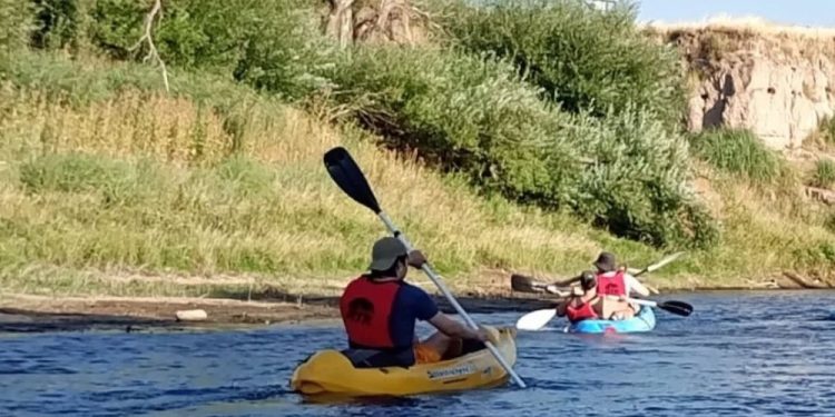 Dramático operativo de rescate en el Río Sauce Grande: buscan a tres kayakistas desaparecidos