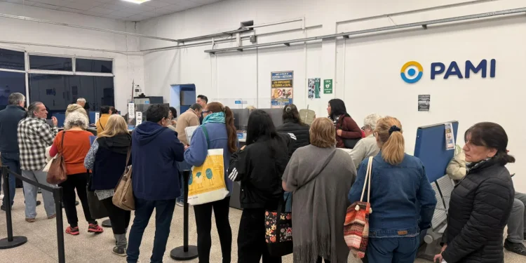 Médicos de cabecera de PAMI Bahía Blanca confirmaron un paro por 72 horas