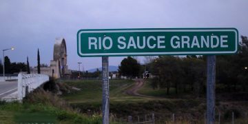 Urgente: Intensa búsqueda de tres personas que desaparecieron en el río Sauce Grande