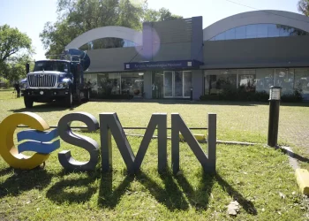 Se oficializó el despido de 140 trabajadores del SMN