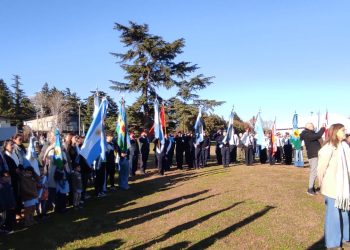 Sierra de la Ventana celebró una emotiva jornada patria por el Día de la Revolución de Mayo