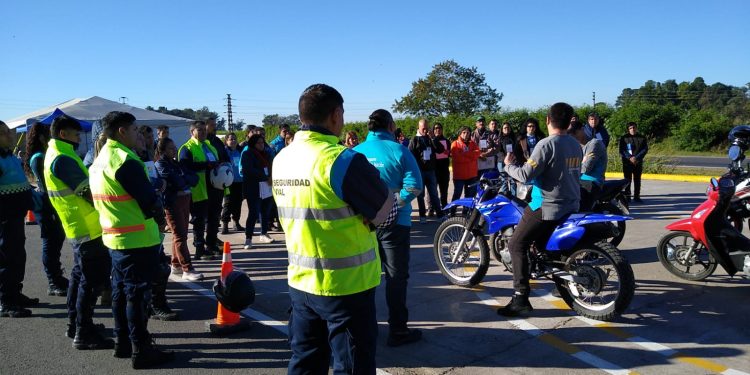 Licencias más exigentes: la ANSV lanza una matrícula nacional para instructores de motos