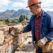 BÚSQUEDA LABORAL: Empresa constructora selecciona Oficial Albañil para obra en Sierra de la Ventana