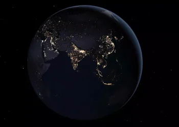 El fin de la “bolita negra”: los datos muestran que nos dirigimos hacia un planeta “sin noche”