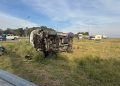 Un fuerte choque entre un camión y una camioneta en la Ruta 33 dejó dos heridos