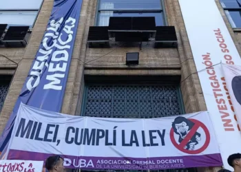 La UBA formalizó el pedido a la Corte Suprema para que “se expida a la mayor brevedad” sobre la Ley de Financiamiento