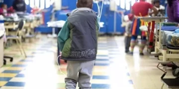 El 45% de los niños no tiene cobertura médica mientras los hospitales de la UBA advierten que podrían dejar de funcionar