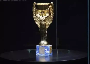 El robo del trofeo que puso en jaque un Mundial, el perro que lo encontró y el argentino que lo fundió