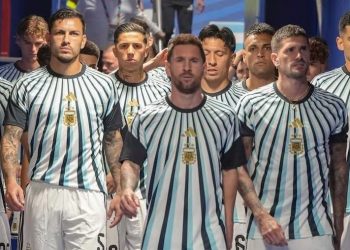 Argentina se enfrenta a Austria con el objetivo de quedar a un paso de la clasificación a los 16avos de final
