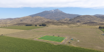 El Club Atlético Ventana proyecta su cancha de hockey sintético y recibe a los cazatalentos de River Plate