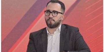 «Diego Santilli no aporta una imagen renovada, va más o menos en la misma línea que el presidente»