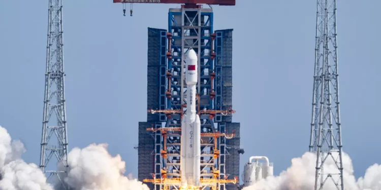 Llega SpaceSail, la alternativa china a Starlink y el Internet satelital de Elon Musk