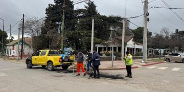Vialidad Provincial despliega un megaoperativo de bacheo y mantenimiento en la zona serrana