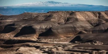 El Gobierno de Neuquén desplegó un operativo preventivo en el volcán Auca Mahuida tras detectar una anomalía térmica