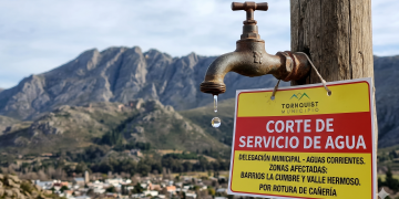 Corte programado del servicio de agua en los barrios La Cumbre y Valle Hermoso por rotura de cañería